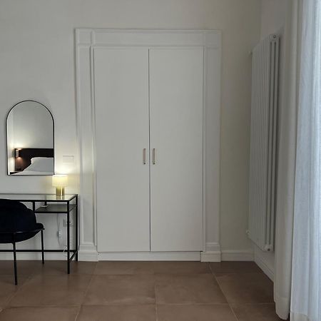 Domus Delia Luxury Apartment Napoli Eksteriør billede