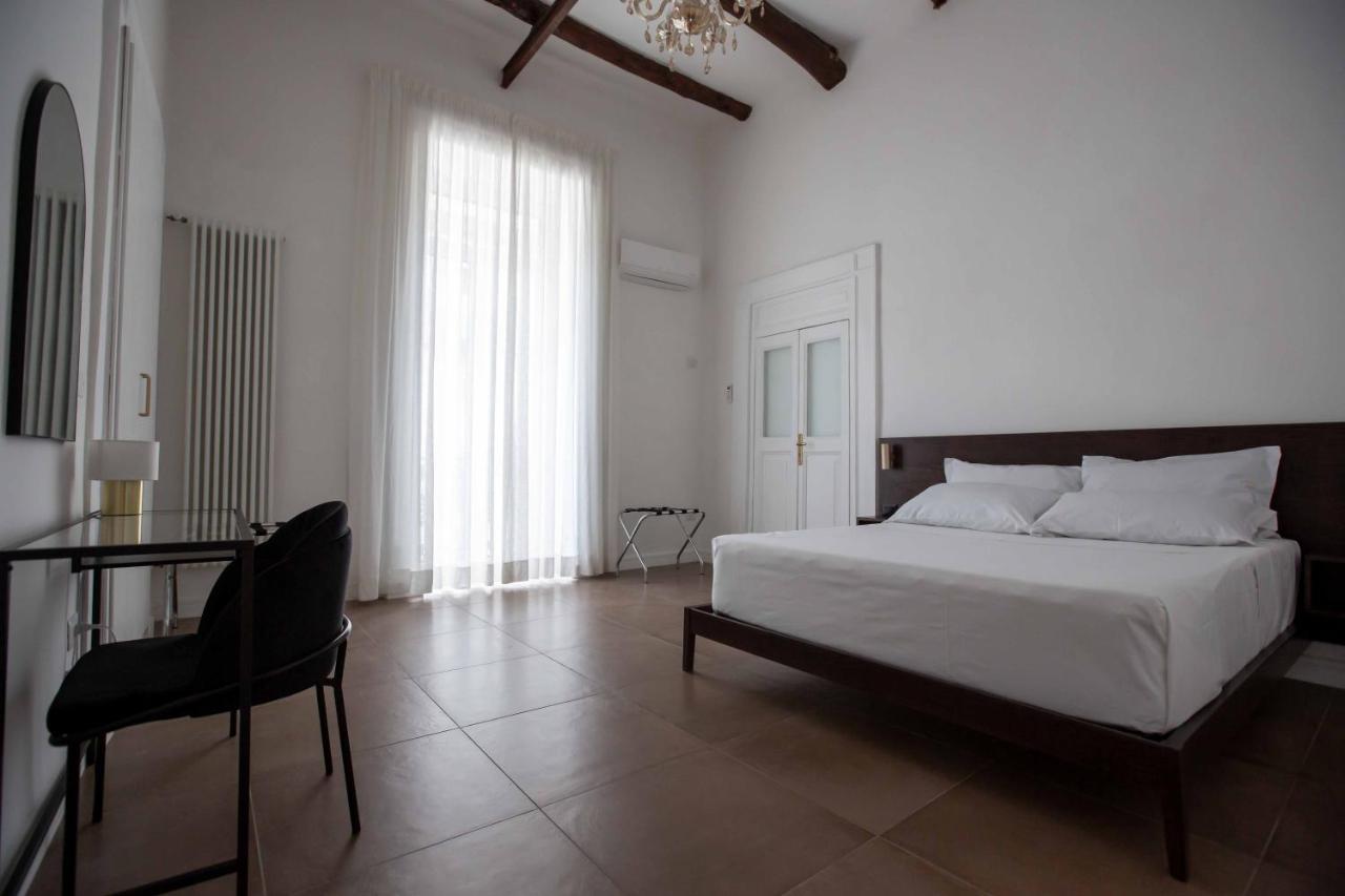 Domus Delia Luxury Apartment Napoli Eksteriør billede