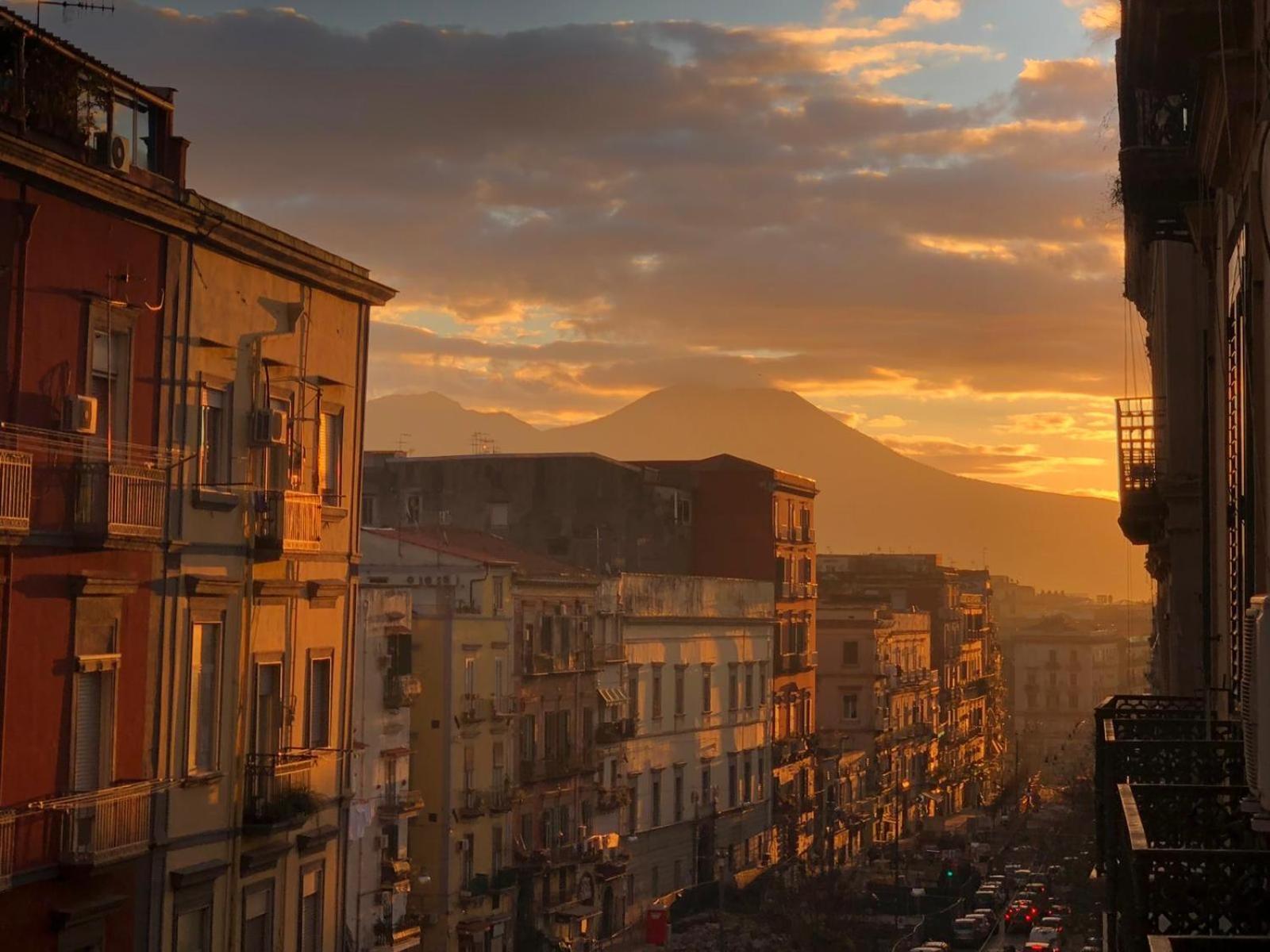 Domus Delia Luxury Apartment Napoli Eksteriør billede